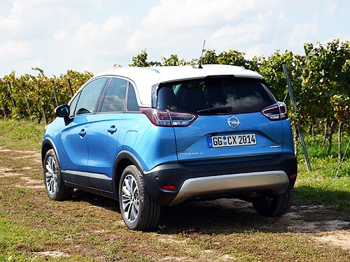 - Opel Crossland X:    SUV    - Opel