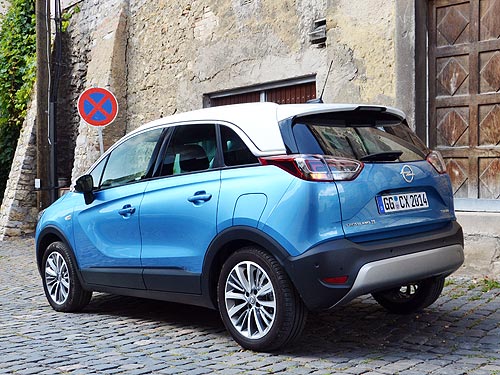 - Opel Crossland X:    SUV    - Opel