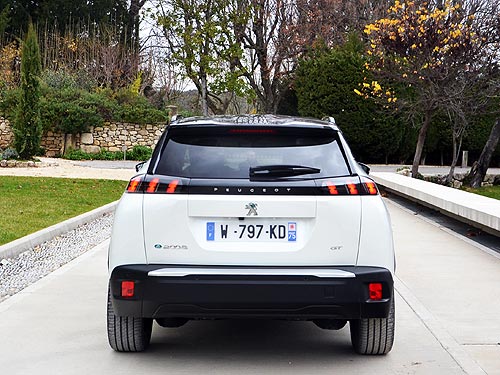   ,    . - Peugeot e-2008 - Peugeot