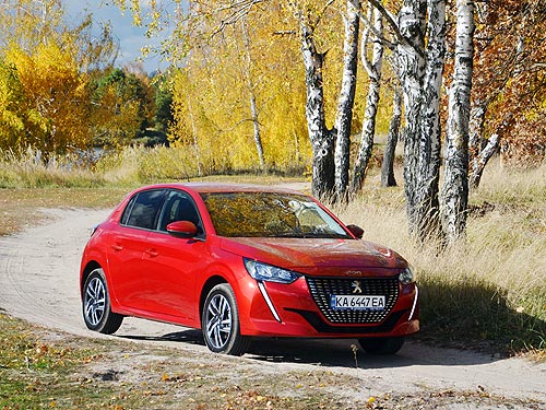   . - Peugeot 208 - Peugeot