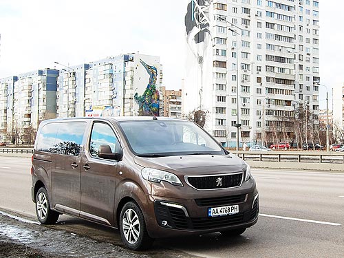 - Peugeot Traveller:    - Peugeot