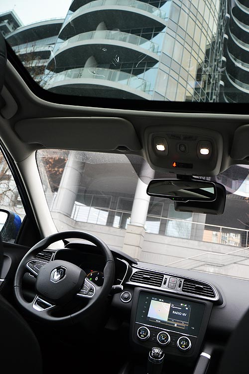 -:      Renault Kadjar - Renault