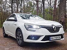 - Renault Megane Sedan: Volkswagen   