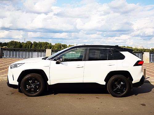 - Toyota RAV4 Hybrid.      RAV4? - Toyota