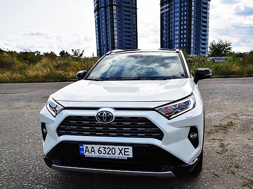 - Toyota RAV4 Hybrid.      RAV4? - Toyota