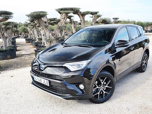 - Toyota RAV4 Hybrid.       